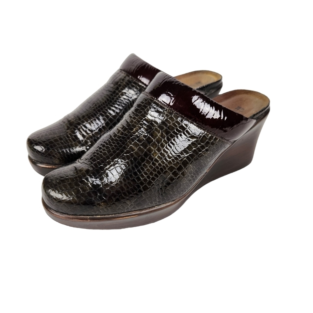 Naot Satisfy Wine Brown Crock Wedge Clog Mule Leather Women's Size 7 EU Size 38